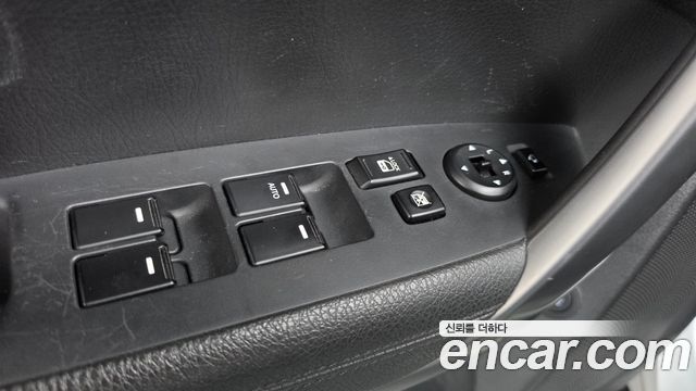 Kia Sorento R Diesel 2.0 2WD TLX Special 2013 — фото 30