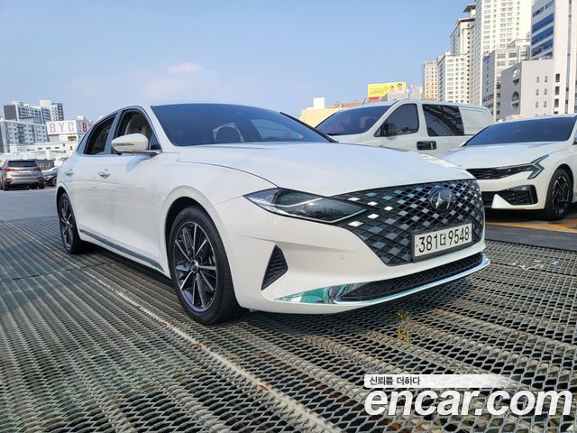 Hyundai Grandeur (IG) 2.5 Le Blanc 2022 — фото 3
