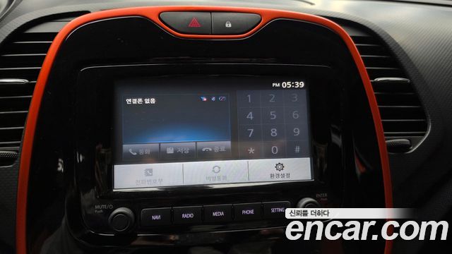 Renault Korea QM3 RE 2014 — фото 17