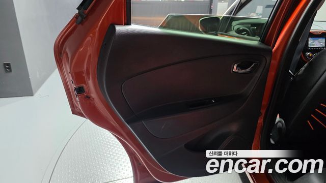 Renault Korea QM3 RE 2014 — фото 25