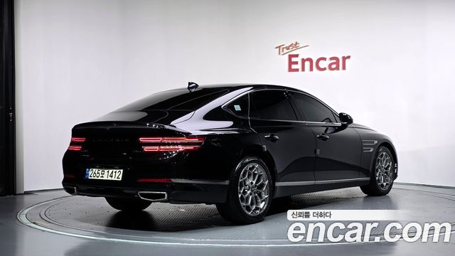 Genesis G80 (RG3) Gasoline 2.5 Turbo AWD 2022 — фото 2