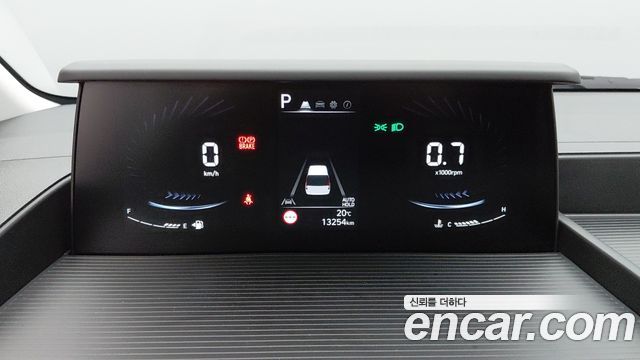 Hyundai Staria L3.5 Cargo 3-Seater Modern 2025 — фото 18