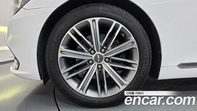 Genesis G80 3.3 GDI Luxury 2019 — фото 5