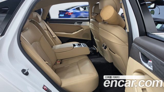 Genesis G80 3.3 GDI Luxury 2019 — фото 12