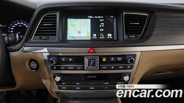 Genesis G80 3.3 GDI Luxury 2019 — фото 14