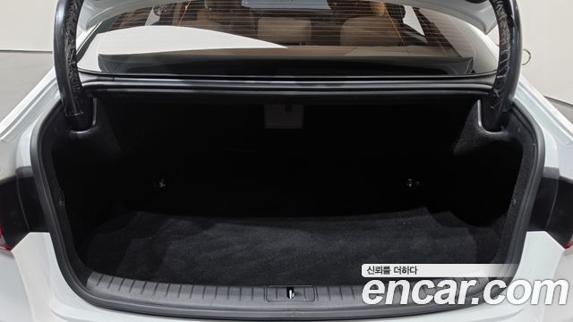 Genesis G80 3.3 GDI Luxury 2019 — фото 20