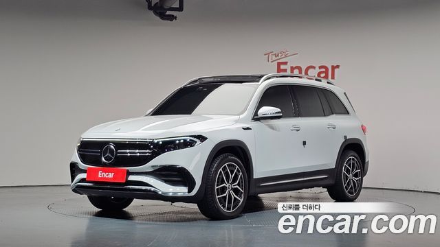 Mercedes-Benz EQB (X243) EQB300 4MATIC AMG Line