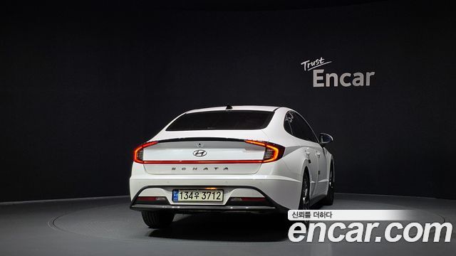 Hyundai Sonata Hybrid (DN8) Premium Plus 2022 — фото 4