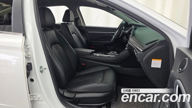 Hyundai Sonata Hybrid (DN8) Premium Plus 2022 — фото 11