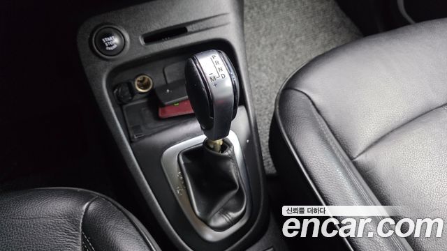 Renault Korea QM3 RE 2018 — фото 9