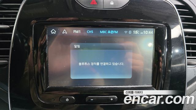 Renault Korea QM3 RE 2018 — фото 15
