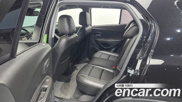 Chevrolet Trax 1.4 Red Line Premier 2020 — фото 11
