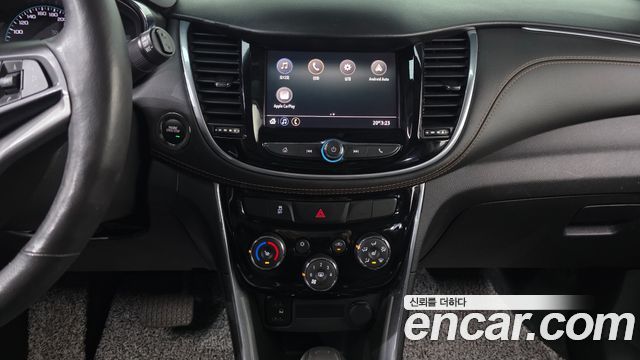 Chevrolet Trax 1.4 Red Line Premier 2020 — фото 15