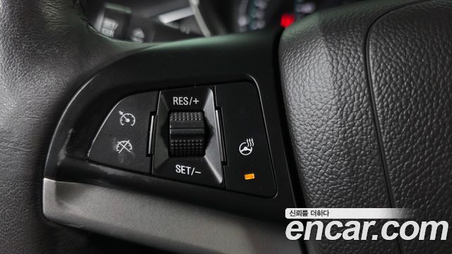 Chevrolet Trax 1.4 Red Line Premier 2020 — фото 18