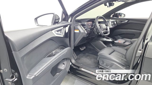 Audi Q4 e-tron (F4) 40 Premium Sportback 2022 — фото 10