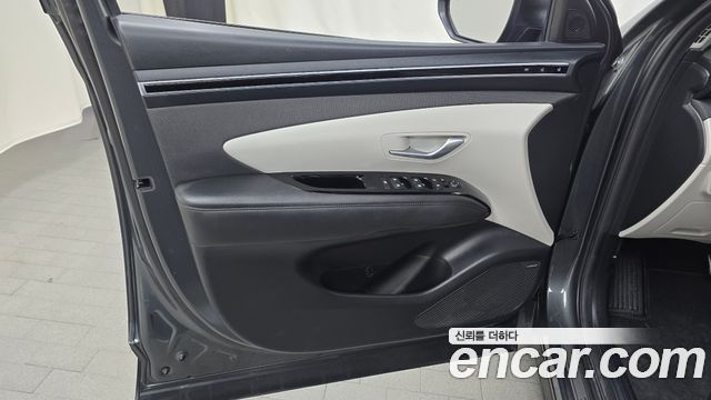 Hyundai Tucson Hybrid (NX4) Inspiration 2WD 2023 — фото 24