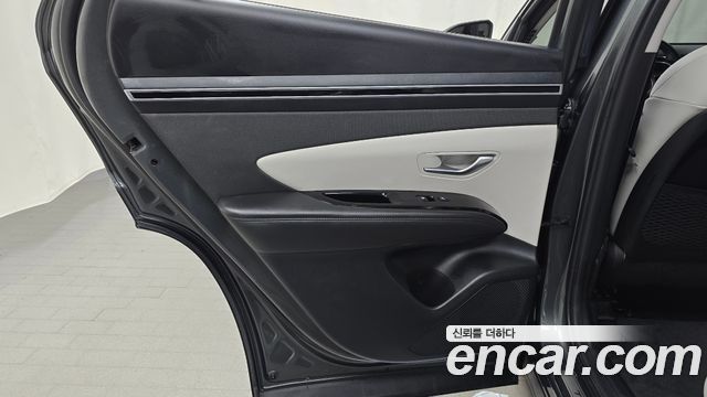 Hyundai Tucson Hybrid (NX4) Inspiration 2WD 2023 — фото 25