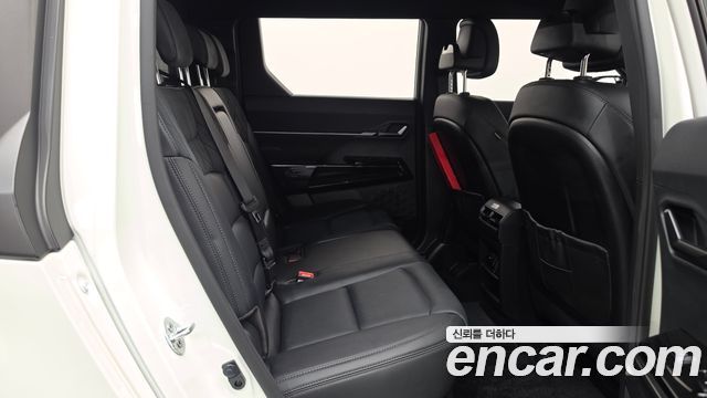 KG Mobility (SsangYong) Musso EV (O100) Black Edge AWD 2026 — фото 11