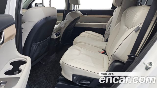 Hyundai Palisade Diesel 2.2 2WD Prestige 2023 — фото 11