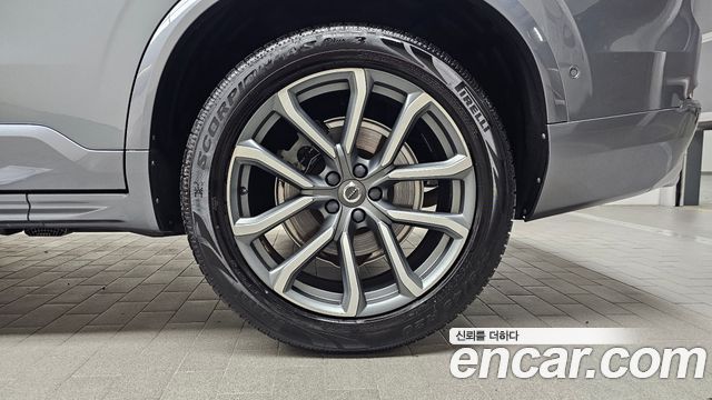Volvo XC90 (II) D5 Momentum 2018 — фото 21
