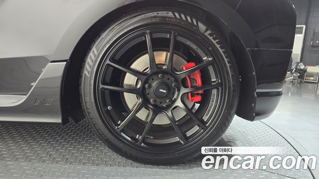 Hyundai Veloster (JS) 2.0 N 2022 — фото 21