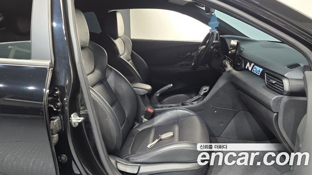 Hyundai Veloster (JS) 2.0 N 2022 — фото 26