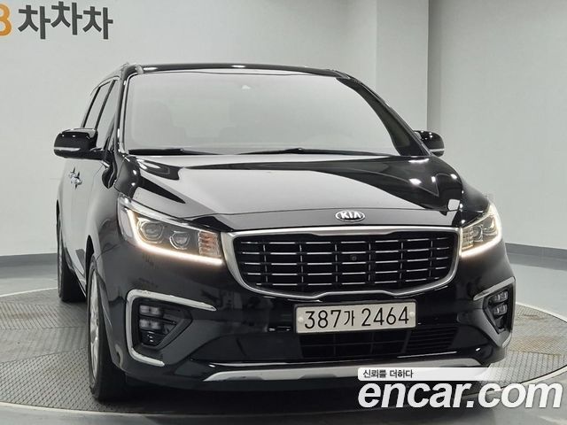 Kia Carnival 7-Seater Limousine President 2020 — фото 4