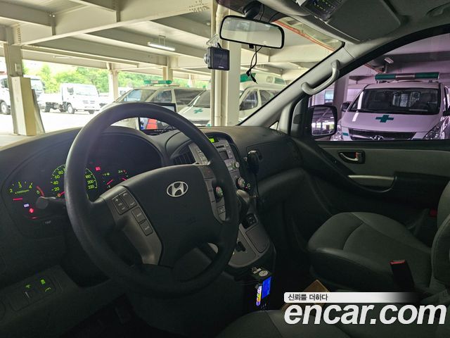 Hyundai Grand Starex Ambulance 2015 — фото 9