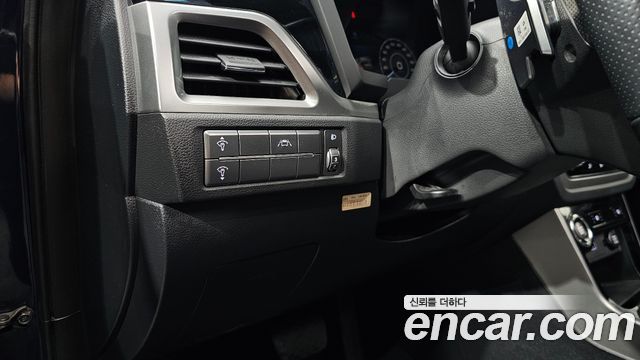 KG Mobility (SsangYong) Beautiful Korando Diesel 1.6 2WD Delight 2019 — фото 16