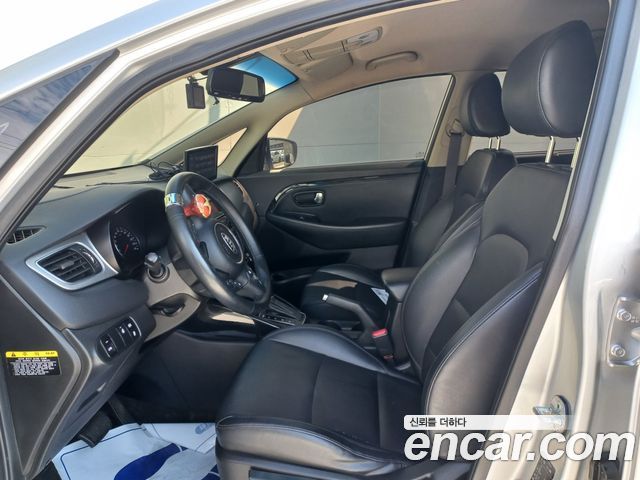 Kia Carens 2.0 LPi Prestige 2014 — фото 3