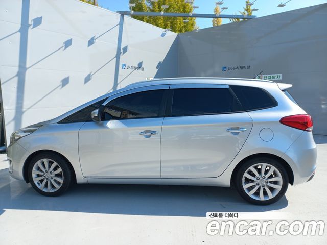 Kia Carens 2.0 LPi Prestige 2014 — фото 16