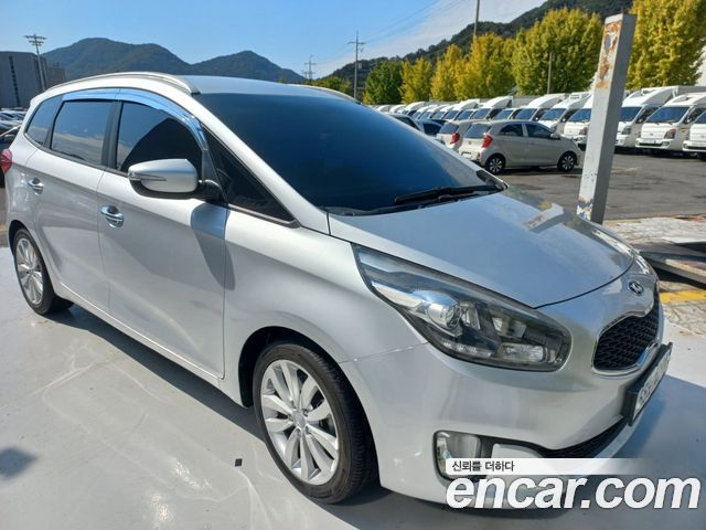 Kia Carens 2.0 LPi Prestige 2014 — фото 18