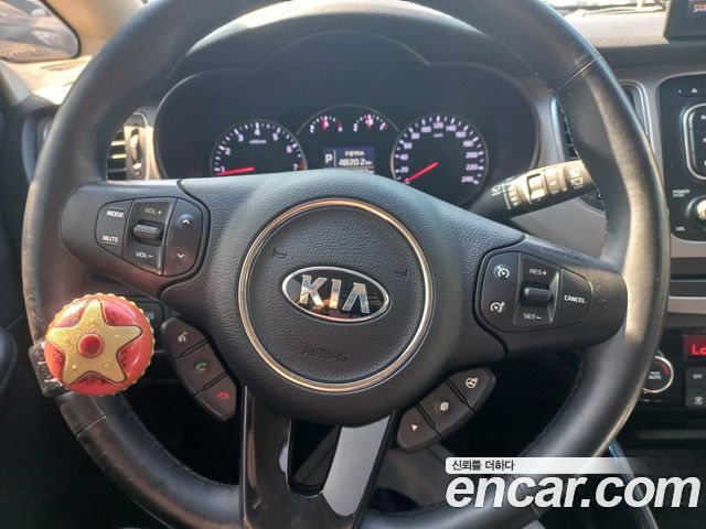 Kia Carens 2.0 LPi Prestige 2014 — фото 23