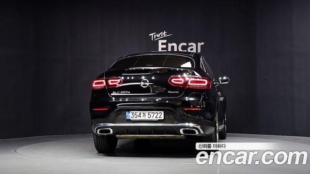 Mercedes-Benz GLC-Class (X253) GLC300e 4MATIC Coupe 2021 — фото 4