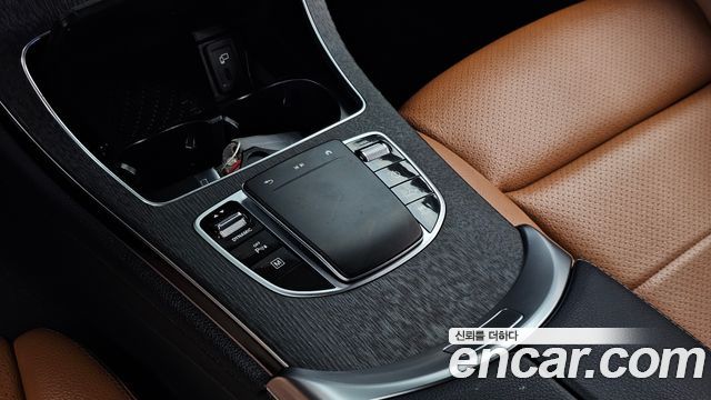 Mercedes-Benz GLC-Class (X253) GLC300e 4MATIC Coupe 2021 — фото 32