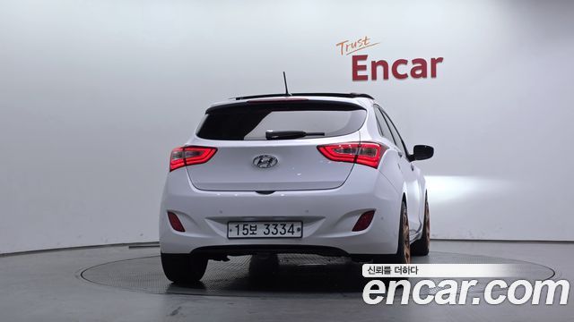 Hyundai i30 (New) Diesel 1.6 VGT PYL 2015 — фото 4