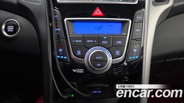 Hyundai i30 (New) Diesel 1.6 VGT PYL 2015 — фото 18