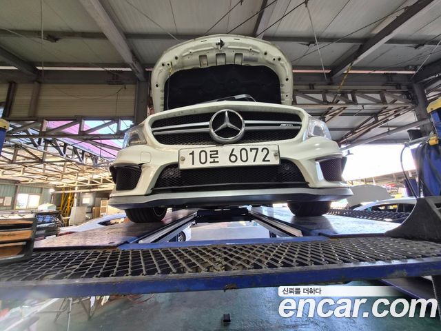 Mercedes-Benz CLA-Class (C117) CLA45 AMG 4MATIC