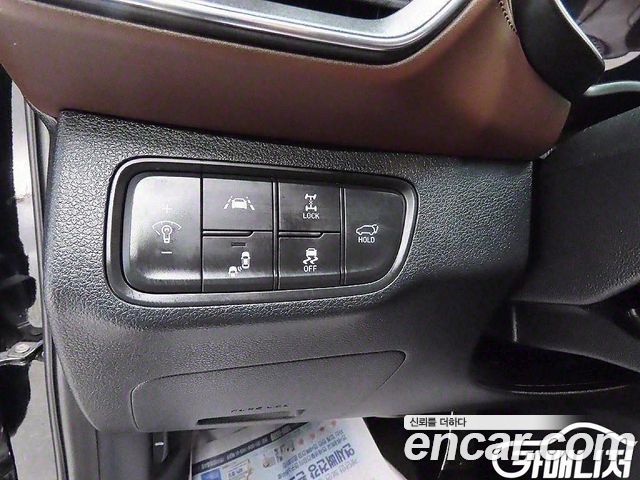 Hyundai Santa Fe (TM) Diesel 2,0 4WD Inspiration 2020 — фото 18