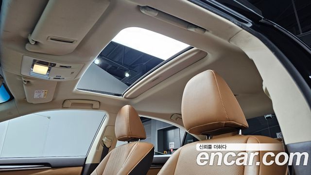 Lexus ES300h Supreme XV60 2017 — фото 19
