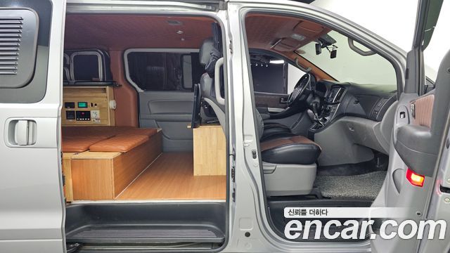 Hyundai Grand Starex Camping car 2020 — фото 12
