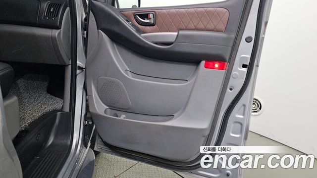 Hyundai Grand Starex Camping car 2020 — фото 25