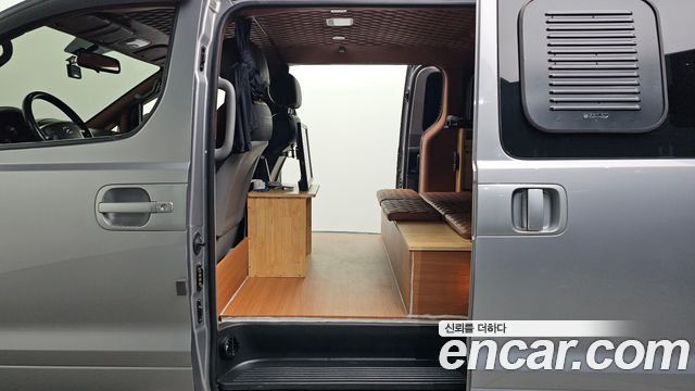 Hyundai Grand Starex Camping car 2020 — фото 26