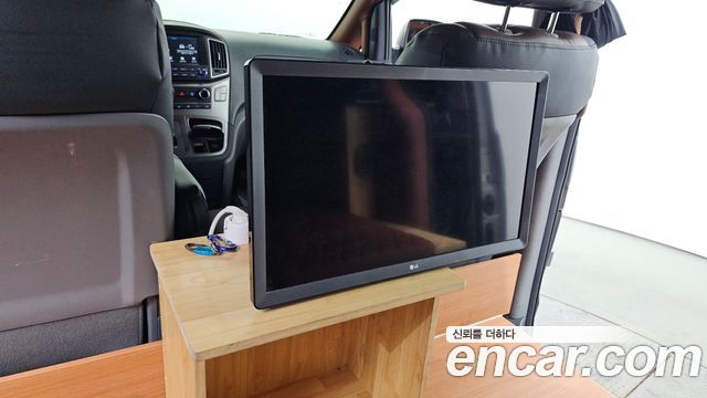 Hyundai Grand Starex Camping car 2020 — фото 33