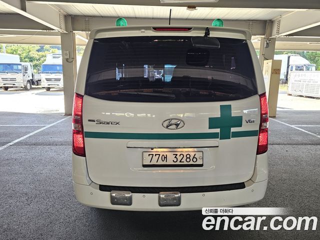Hyundai Grand Starex Ambulance 2016 — фото 5