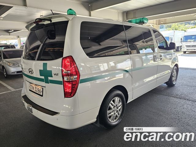 Hyundai Grand Starex Ambulance 2016 — фото 6