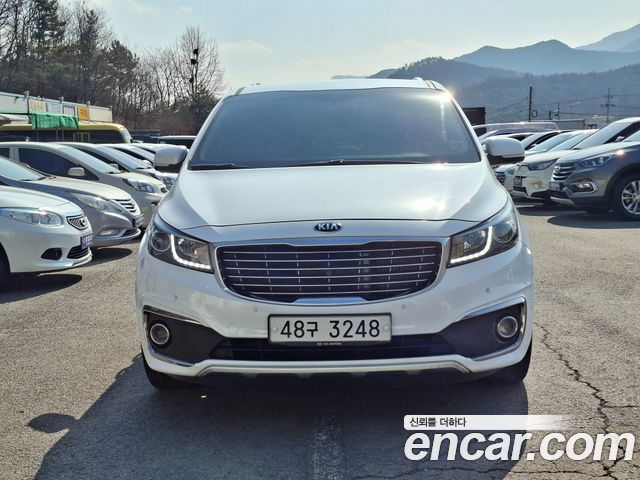 Kia Carnival 9-seater Prestige 2018 — фото 3