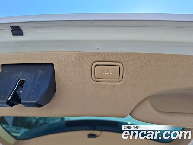 Kia Carnival 9-seater Prestige 2018 — фото 21