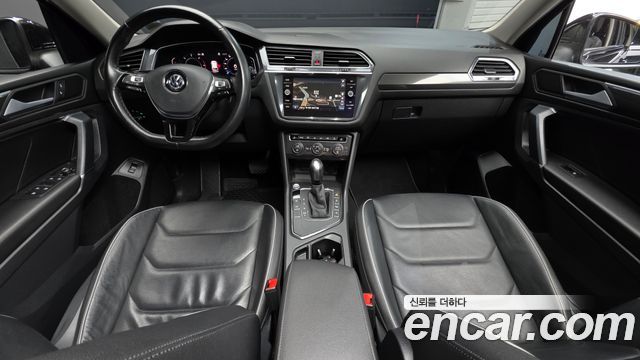 Volkswagen Tiguan Allspace 2.0 TDI Prestige 2020 — фото 7