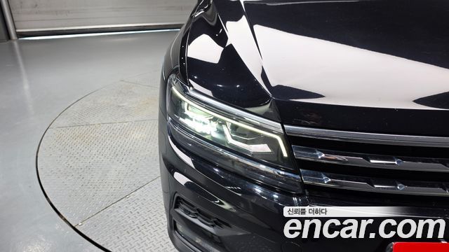 Volkswagen Tiguan Allspace 2.0 TDI Prestige 2020 — фото 22
